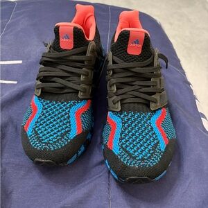 adidas UltraBoost 5.0 DNA Black Vivid Red Size 10